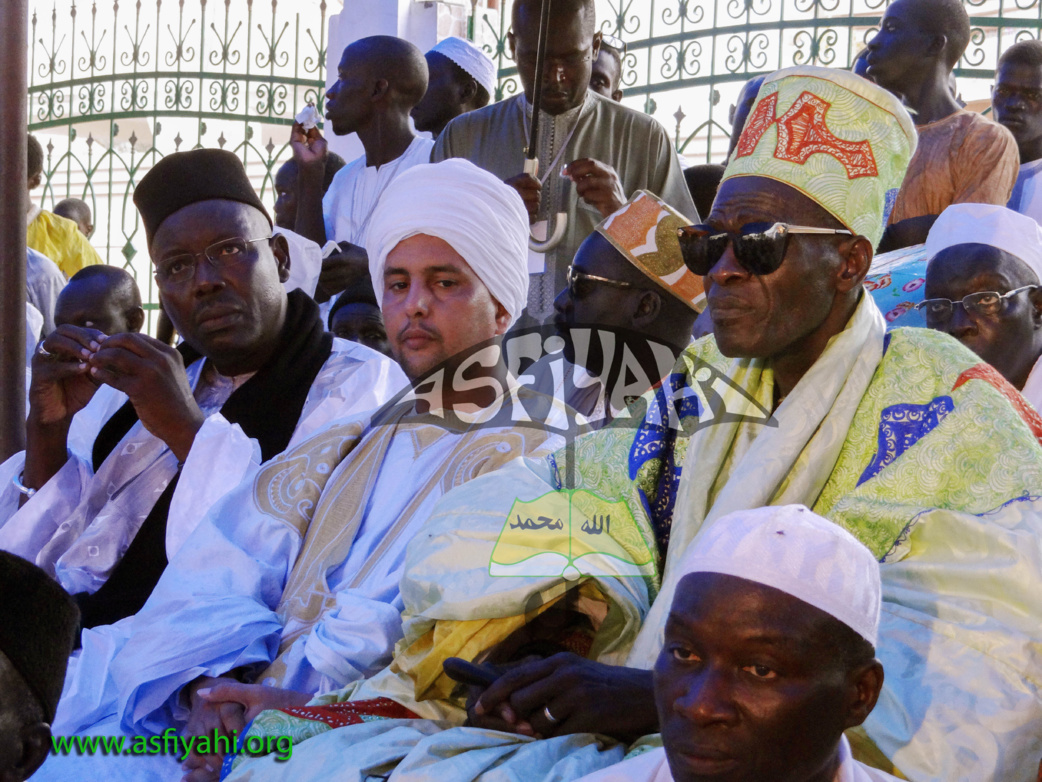 VIDEO - Suivez la Ziarra 2015 de la coordination des Jeunes Tidianes de Ouakam , Ngor et Yoff 
