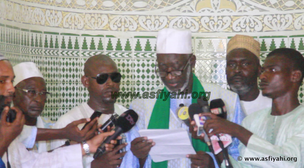 PHOTOS - TABASKi 2015 - Les Images de la Prière à la Mosquée Omarienne de Dakar 