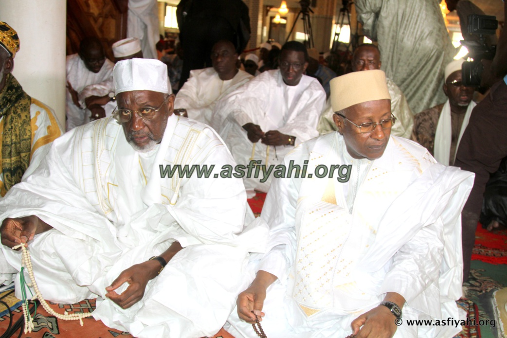 PHOTOS - TABASKi 2015 - Les Images de la Prière à la Mosquée Omarienne de Dakar 