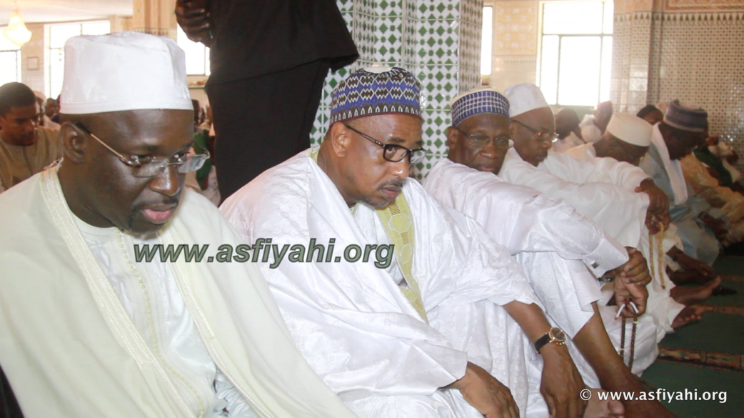 PHOTOS - TABASKi 2015 - Les Images de la Prière à la Mosquée Omarienne de Dakar 
