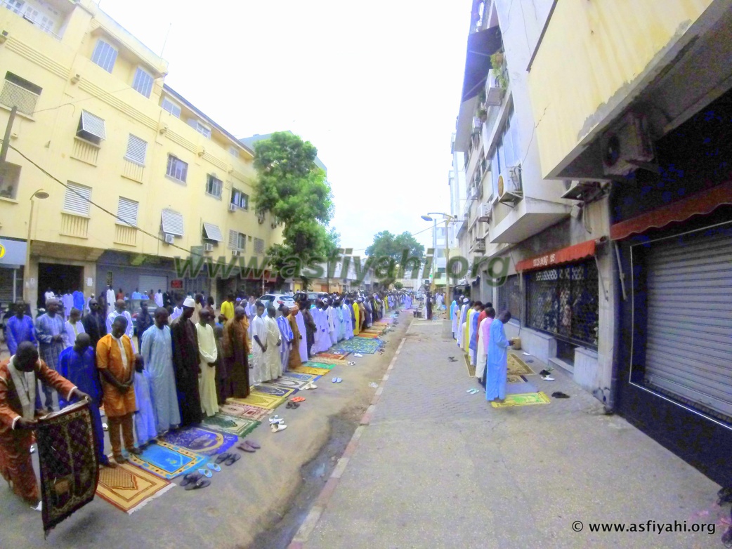 PHOTOS - TABASKI 2015 - Regardez les Images de la Prière à la Zawiya El Hadj Malick SY de Dakar