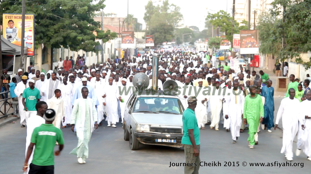 PHOTOS - Les Images de la seconde journée des Journées Cheikh 2015 ( Marche des jeunes Tidianes et Conférence de clôture) 