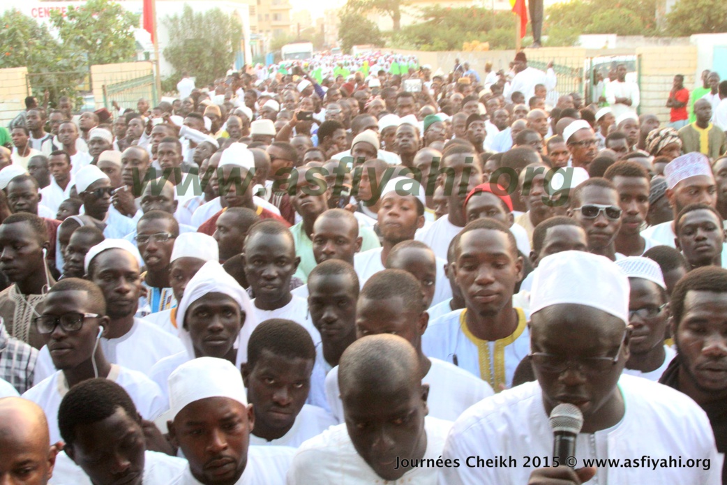 PHOTOS - Les Images de la seconde journée des Journées Cheikh 2015 ( Marche des jeunes Tidianes et Conférence de clôture) 