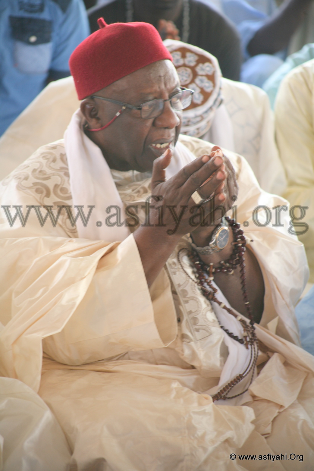 PHOTOS - Découvrez les Images de la Ziarra Nguick 2015 de Wakeur Cheikhna Abass Sall (rta)