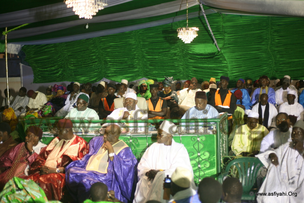 PHOTOS - Les Images de la Conference Nationale Dahira Nihmaty de Sokhna Kala Mbaye , Samedi 21 Novembre 2015 à Tivaouane