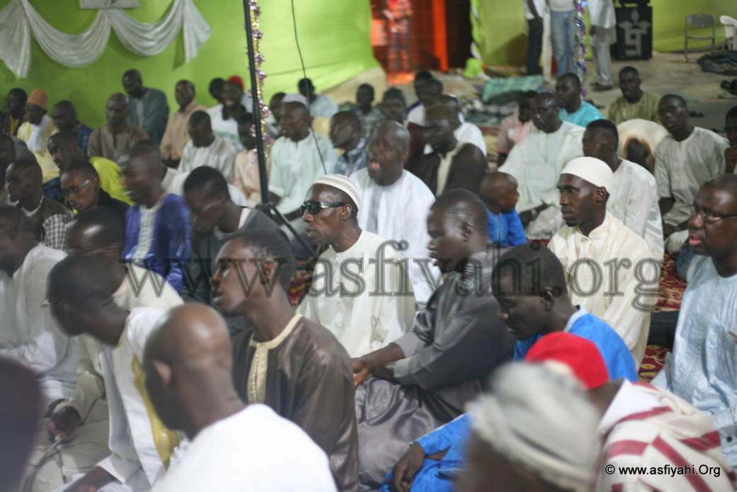 PHOTOS - DIEUPPEUL 3 - Les Images de la Célébration de la "Leylatoul Khatmiya" , organisée par les Dahiras Al-Hanafiyya et "Ach-Chabiibatoul Abâssiya" , Dimanche 29 Novembre 2015