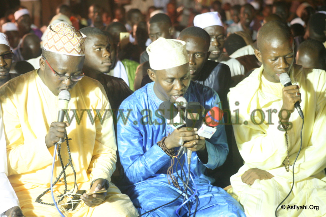 PHOTOS - Les Images du Burd Populaire organisé à la place de l'Obelisque 