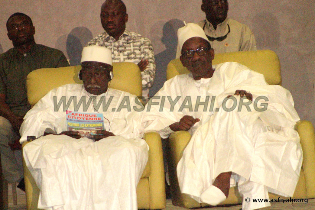 PHOTOS - Les Images du Symposium du Mawlid 2015/2, présidé par son Excellence Macky Sall PHOTOS - Les Images du Symposium du Mawlid 2015/2, présidé par son Excellence Macky Sall