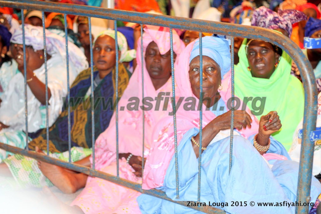 PHOTOS - DIRECT ZIARRA LOUGA - Les Images de la veillée religieuse organisée ce Vendredi 8 Janvier 2016 à la residence du Khalif Thierno Bachir Tall