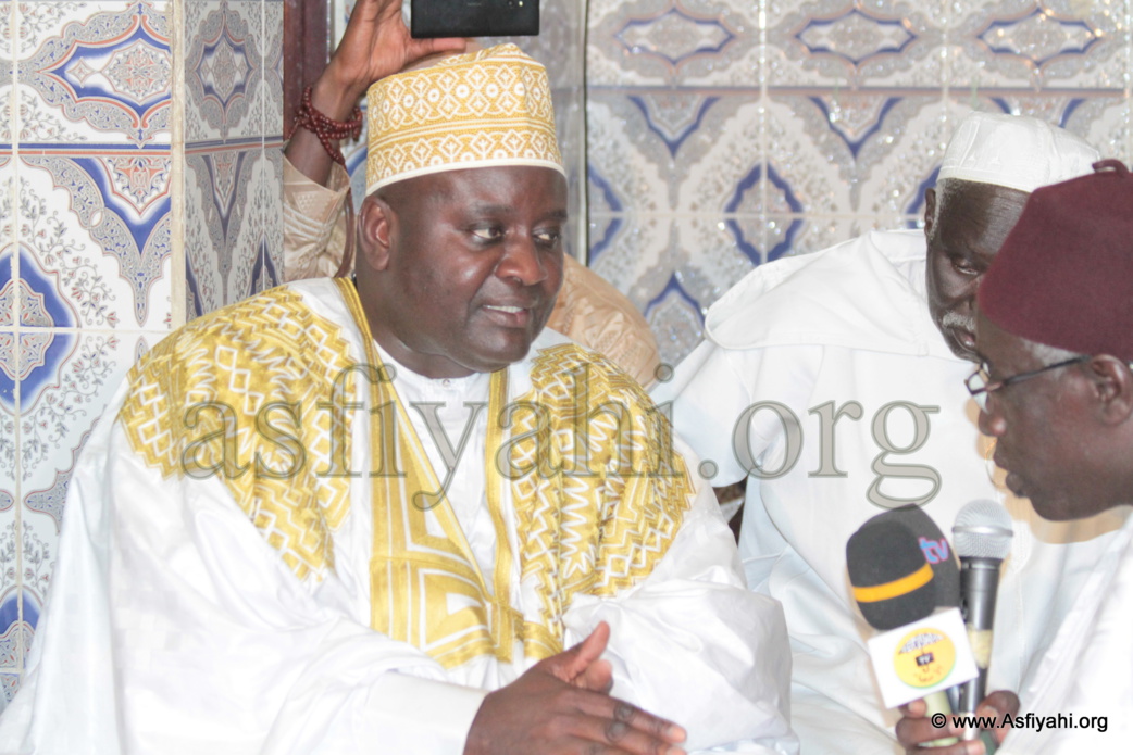 PHOTOS - Les Images de la "Hadara de la Jeunesse", organisée le Vendredi 1er janvier 2016 à la Zawiya El Hadj Malick Sy de Dakar par la Dahira Asfiyahi PHOTOS - Les Images de la "Hadara de la Jeunesse", organisée le Vendredi 1er janvier 2016 à la Zawiya El Hadj Malick Sy de Dakar par la Dahira Asfiyahi