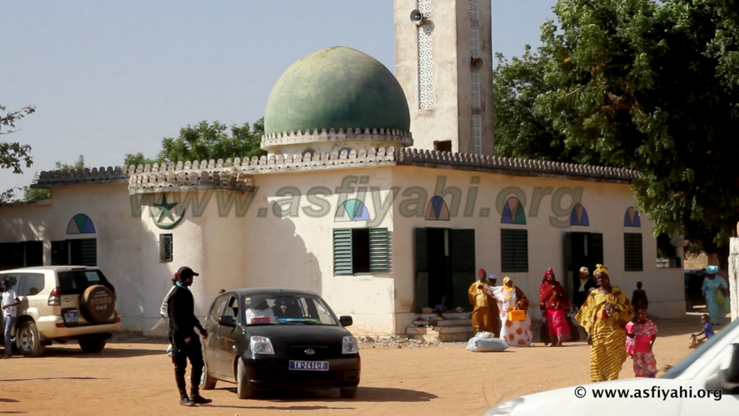 PHOTOS - Les Images de la Ziarra de Keur Dieumb (Thiès) de ce Samedi 23 Janvier 2016, presidée par Serigne Abdoul Aziz Sy Al Amine PHOTOS - Les Images de la Ziarra de Keur Dieumb (Thiès) de ce Samedi 23 Janvier 2016, presidée par Serigne Abdoul Aziz Sy Al Amine