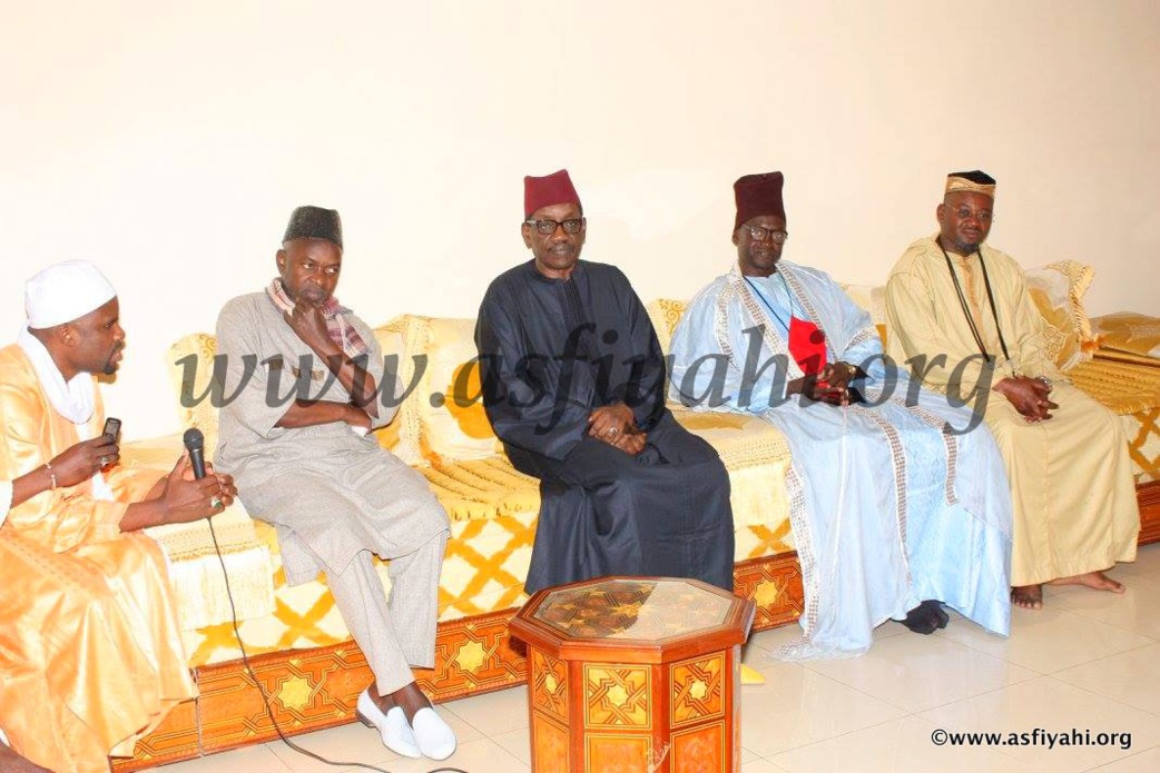 PHOTOS - Serigne Maodo SY Dabakh reçoit l'entente des mouvements et associations de développement (EMAD) dans le cadre du FESPENC 2016