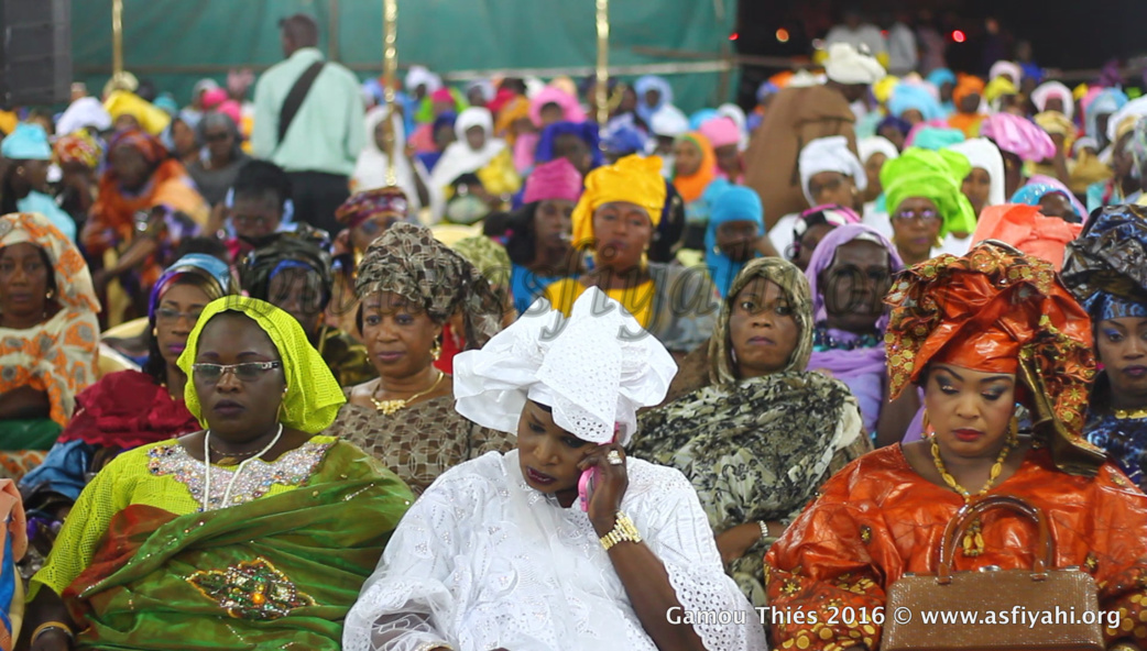 PHOTOS - 14 MAI 2016 À THIÉS - Les Images du Gamou de la Hadara de Mame El hadj Rawane Ngom (rta)