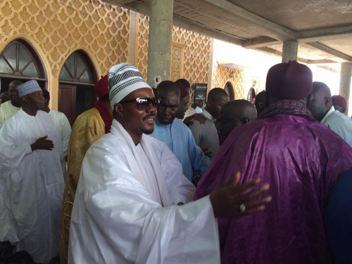 FASS - Serigne Bassirou Mbacké Abdou Khadre présente les Condolèances de la Communauté Mouride à la Famille de Seydi Djamil