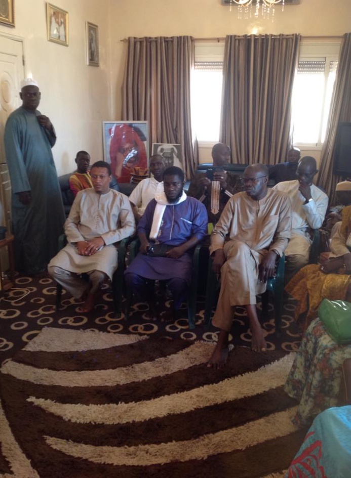 VIDEO ET PHOTOS - CRISE SCOLAIRE - Al Amine poursuit les négociations à Tivaouane et met en garde les fossoyeurs de la paix VIDEO ET PHOTOS - CRISE SCOLAIRE - Al Amine poursuit les négociations à Tivaouane et met en garde les fossoyeurs de la paix