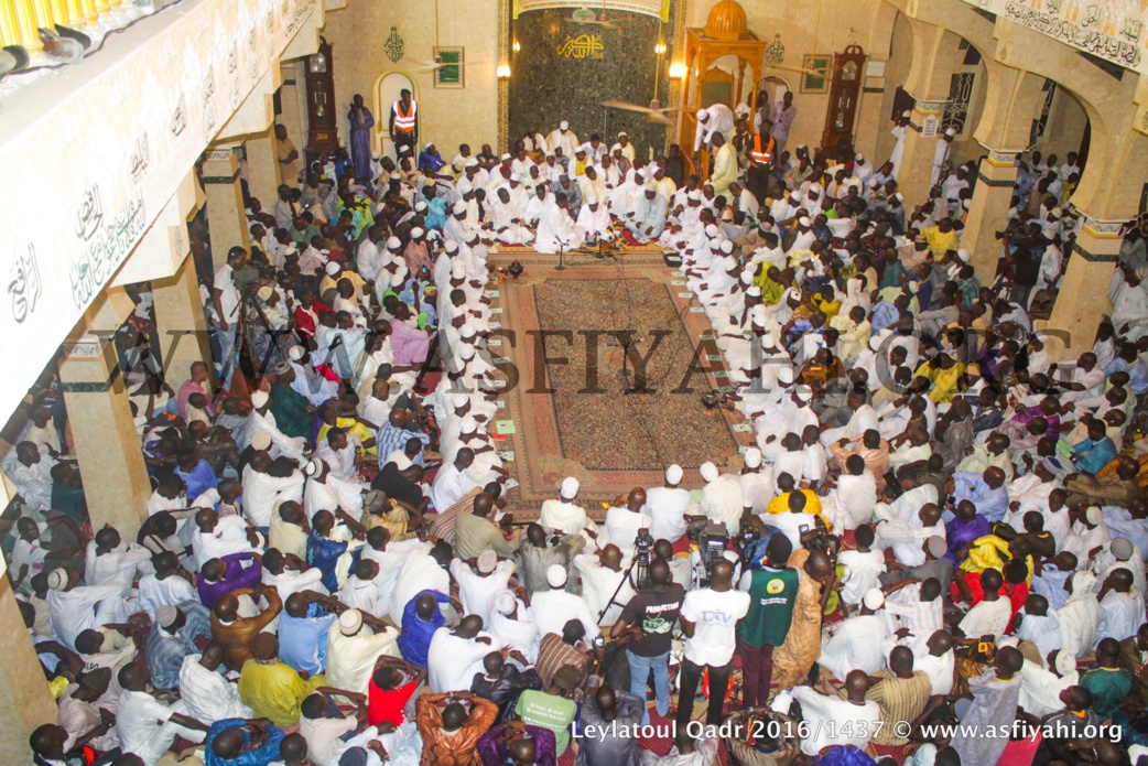 PHOTOS - 2 JUILLET 2016 À TIVAOUANE - Les Images de la Leylatoul Qadr à la Mosquée Serigne Babacar Sy (rta)