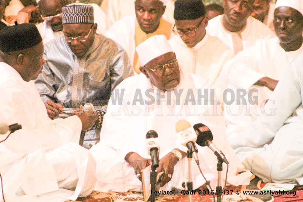 PHOTOS - 2 JUILLET 2016 À TIVAOUANE - Les Images de la Leylatoul Qadr à la Mosquée Serigne Babacar Sy (rta)