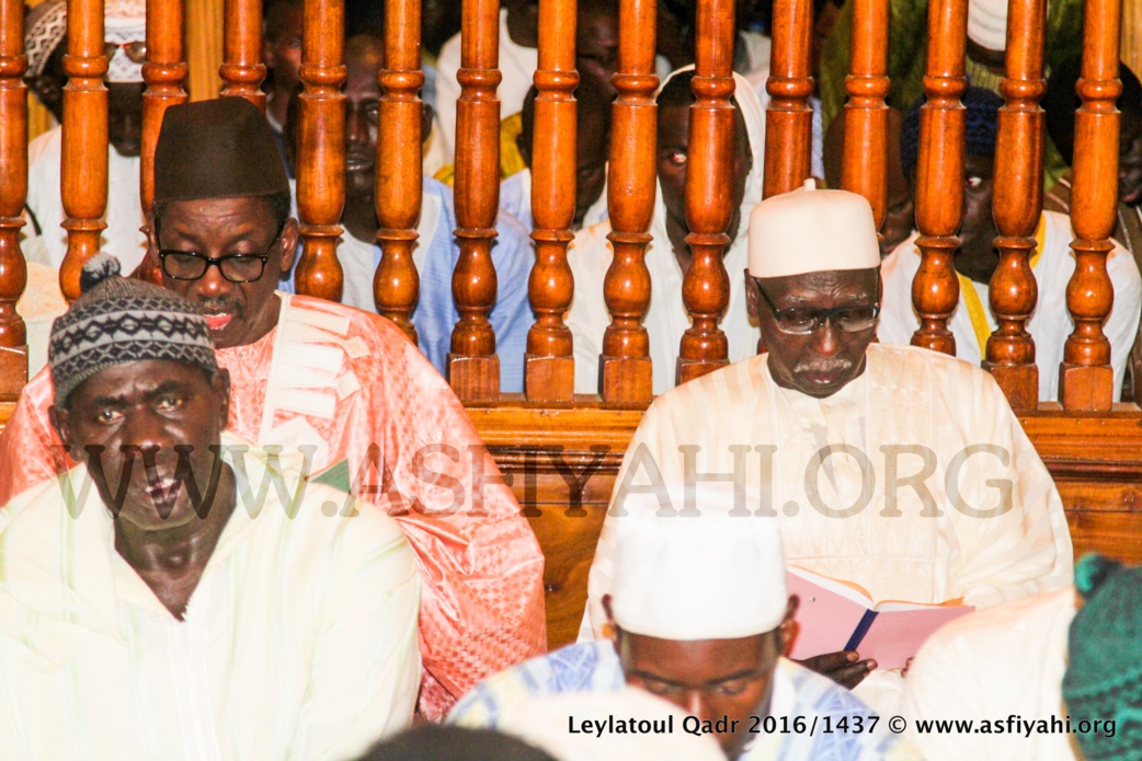 PHOTOS - 2 JUILLET 2016 À TIVAOUANE - Les Images de la Leylatoul Qadr à la Zawiya El Hadj Malick SY (rta)