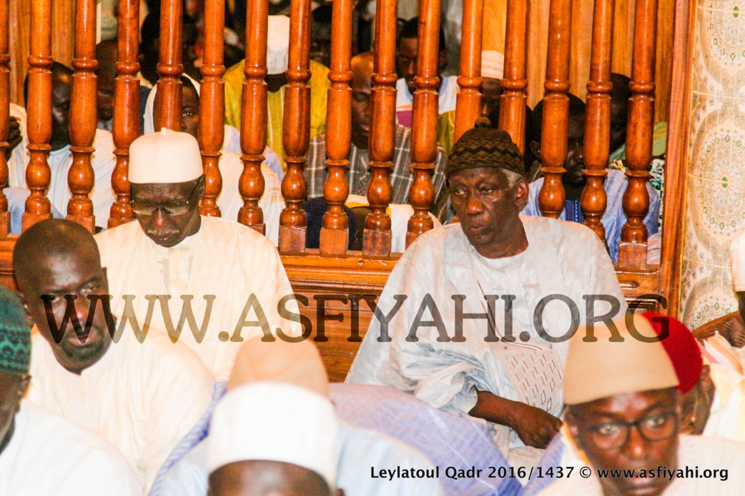 PHOTOS - 2 JUILLET 2016 À TIVAOUANE - Les Images de la Leylatoul Qadr à la Zawiya El Hadj Malick SY (rta)