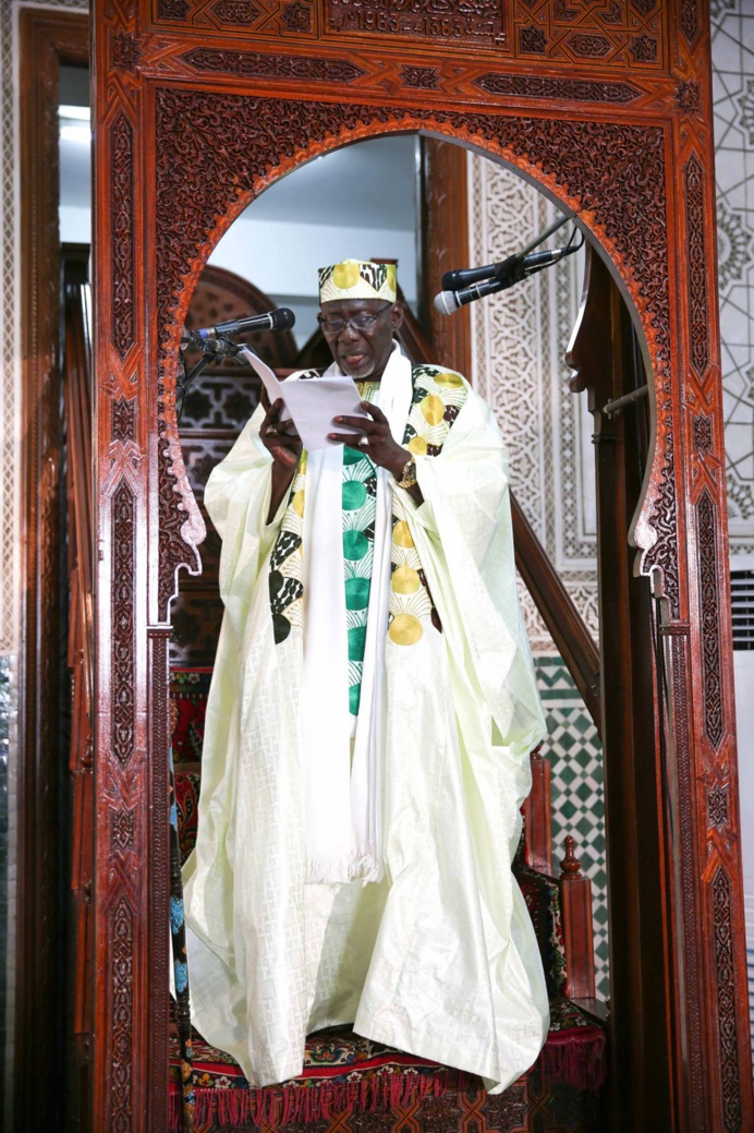 KORITÉ 2016 À DAKAR - L'imam Alioune Moussa Samb invite les Sénégalais à avoir le culte du travail, pour gagner dignement leur vie KORITÉ 2016 À DAKAR - L'imam Alioune Moussa Samb invite les Sénégalais à avoir le culte du travail, pour gagner dignement leur vie