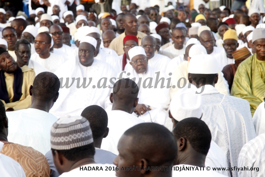 PHOTOS - 15 JUILLET 2016 AU STADE AMADOU BARRY - Regardez les images de la Hadratoul Djumah exceptionnelle presidée par Serigne Abdoul Aziz Sy Al Amine 