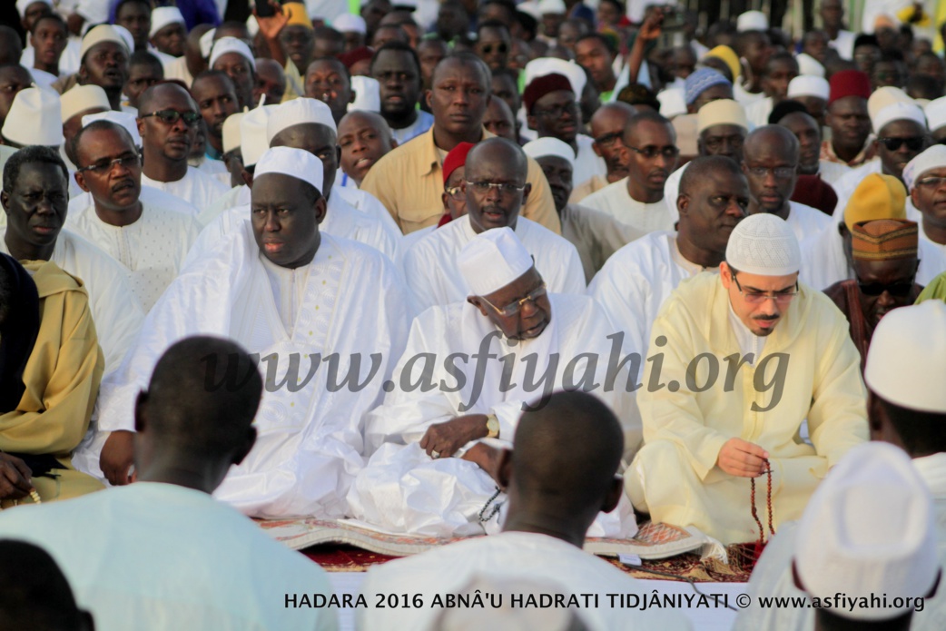 PHOTOS - 15 JUILLET 2016 AU STADE AMADOU BARRY - Regardez les images de la Hadratoul Djumah exceptionnelle presidée par Serigne Abdoul Aziz Sy Al Amine 