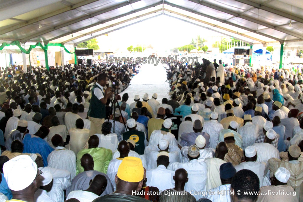 PHOTOS - 29 JUILLET 2016 À DAKAR - Les Images de la Hadratoul Djumah du Congrès de la Jeunesse Tidiane Malikite, présidée par Serigne Mbaye Sy Abdou  et le Maire de Dakar , Khalifa Ababacar Sall
