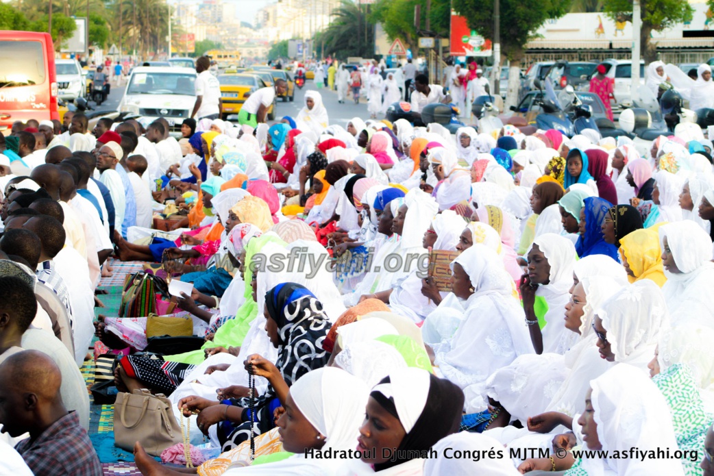 PHOTOS - 29 JUILLET 2016 À DAKAR - Les Images de la Hadratoul Djumah du Congrès de la Jeunesse Tidiane Malikite, présidée par Serigne Mbaye Sy Abdou  et le Maire de Dakar , Khalifa Ababacar Sall