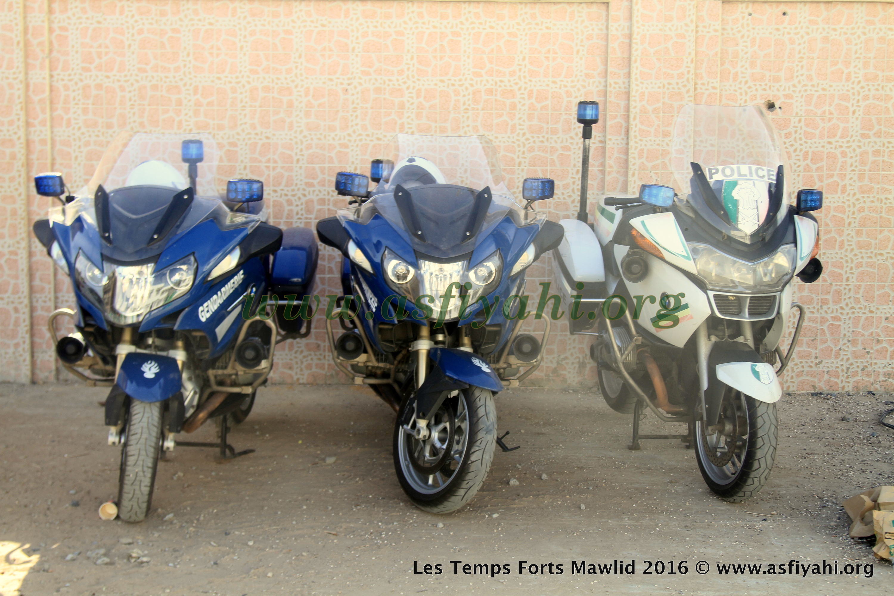 PHOTOS - Dispositif Sécuritaire et Médical, la Cuisine , les Ziarras , les Médias le commerce: Découvrez quelques  temps-forts du Gamou de Tivaouane 2016