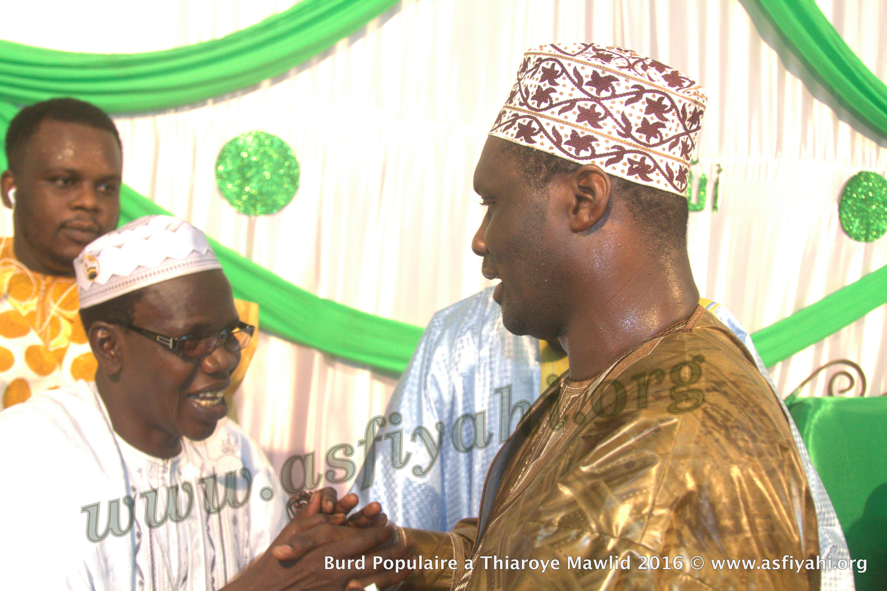 PHOTOS - Gamou Tivaouane 2016 - Les Images de la clôture du Burd à Thiaroye avec Serigne Moulaye Sy Habib