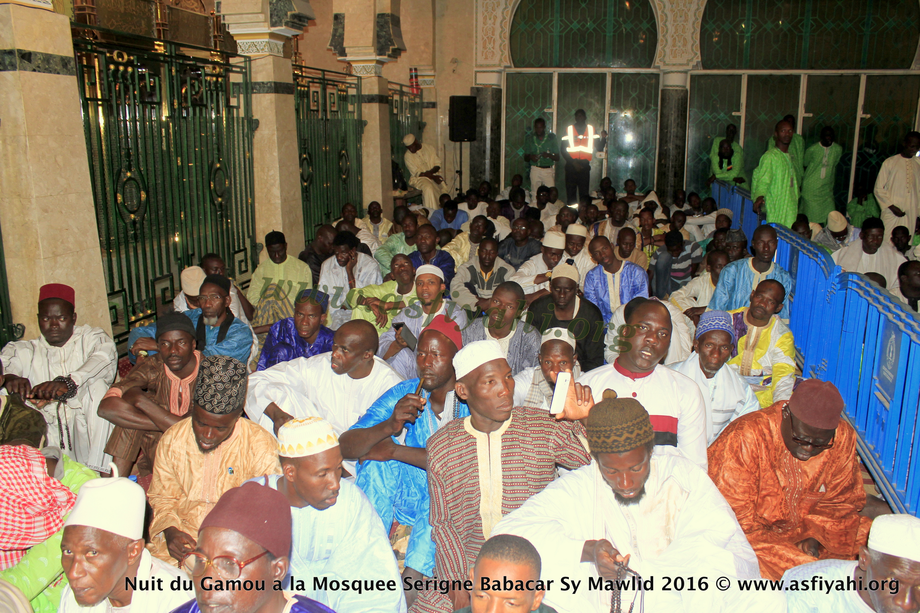 PHOTOS - GAMOU TIVAOUANE 2016 - Nuit du Gamou à la Mosquée Serigne Babacar Sy (rta)