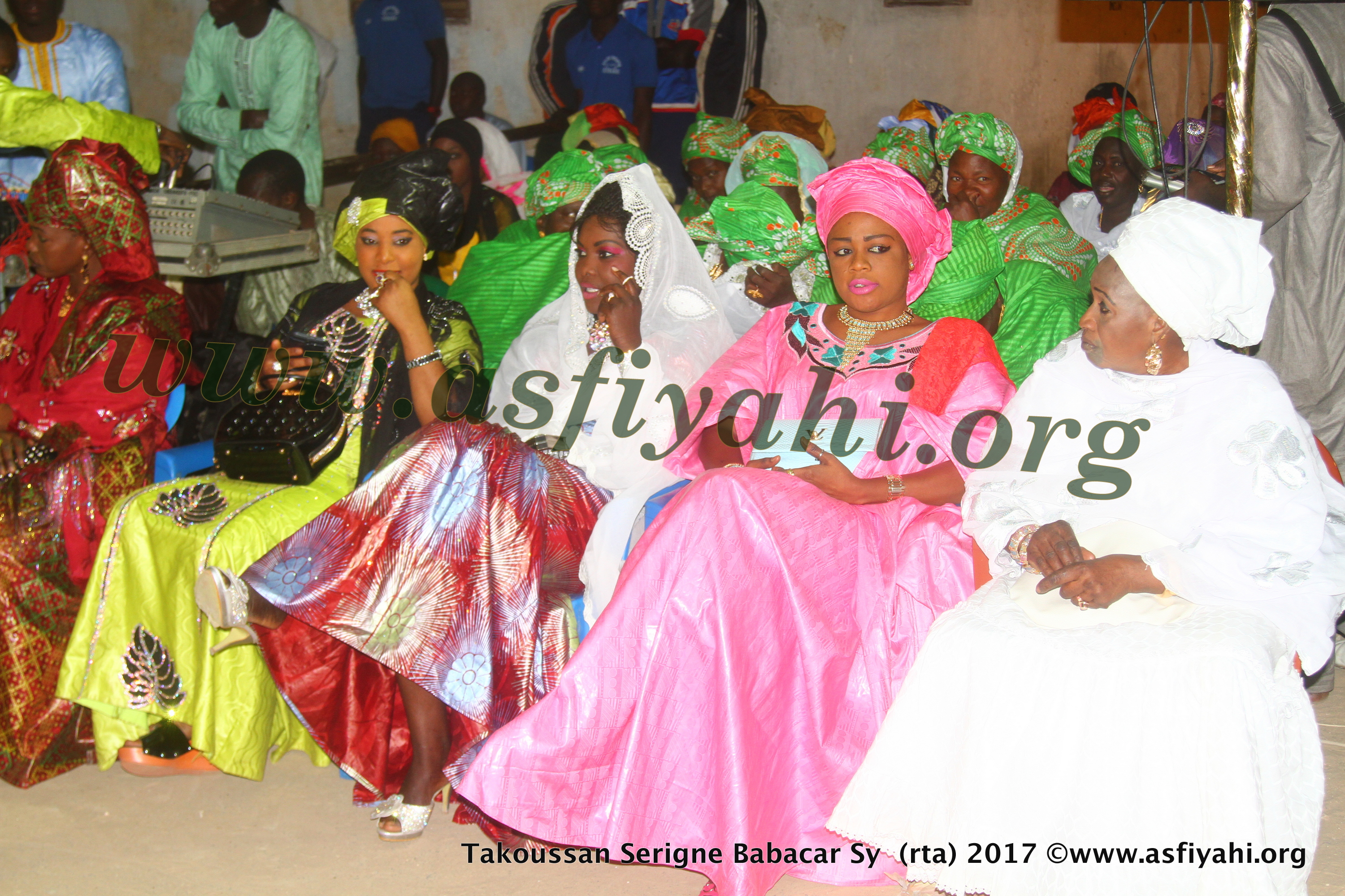 PHOTOS - TIVAOUANE - Les Images du Takoussae Serigne Babacar SY (rta) organisé par Pape Malick Mbaye Ibn El Hadj Mbaye Dondé Mbaye (rta)