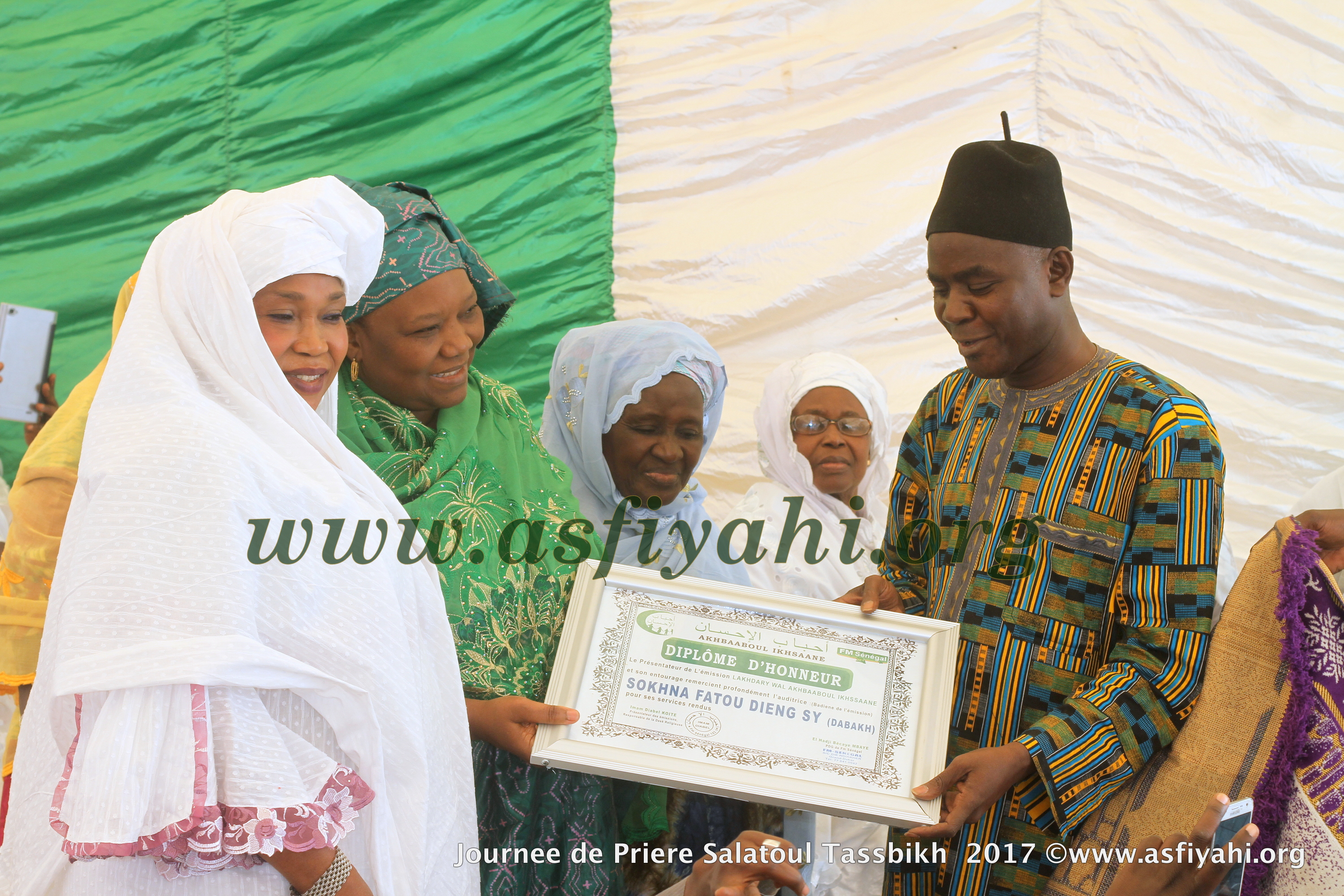 PHOTOS - Les Images de la Salatou Tasbih organisée par Oustaz Diabel Koité, le Samedi 12 février 2017