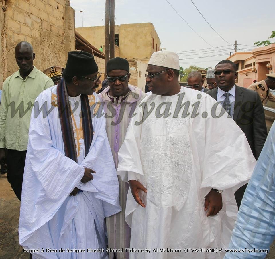 PHOTOS - RAPPEL À DIEU D'AL MAKTOUM: Les Images de la Présentation de Condoléances du President de la République 