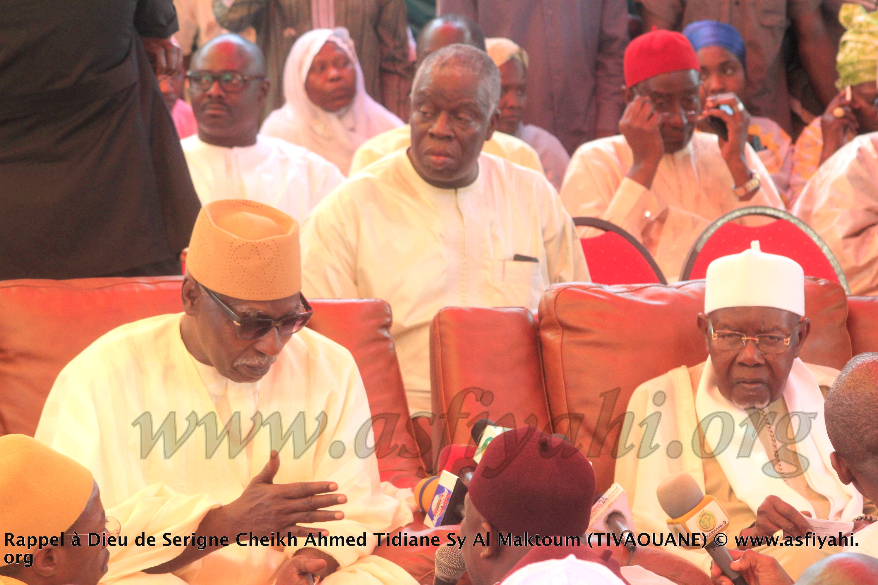 PHOTOS - RAPPEL À DIEU D'AL MAKTOUM: Les Images de la Présentation de Condoléances du President de la République 