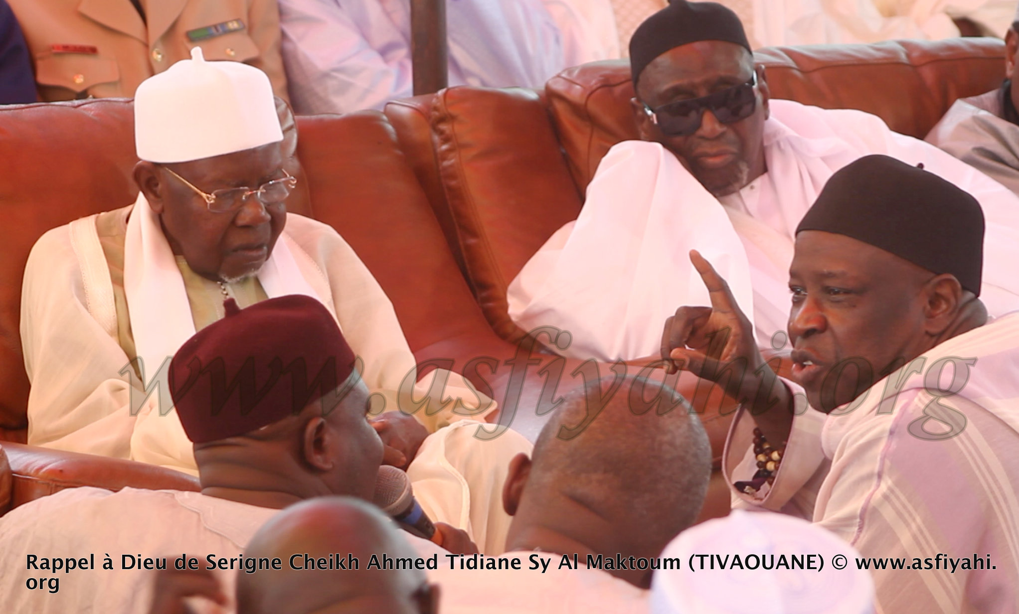 PHOTOS - RAPPEL À DIEU D'AL MAKTOUM: Les Images de la Présentation de Condoléances du President de la République 