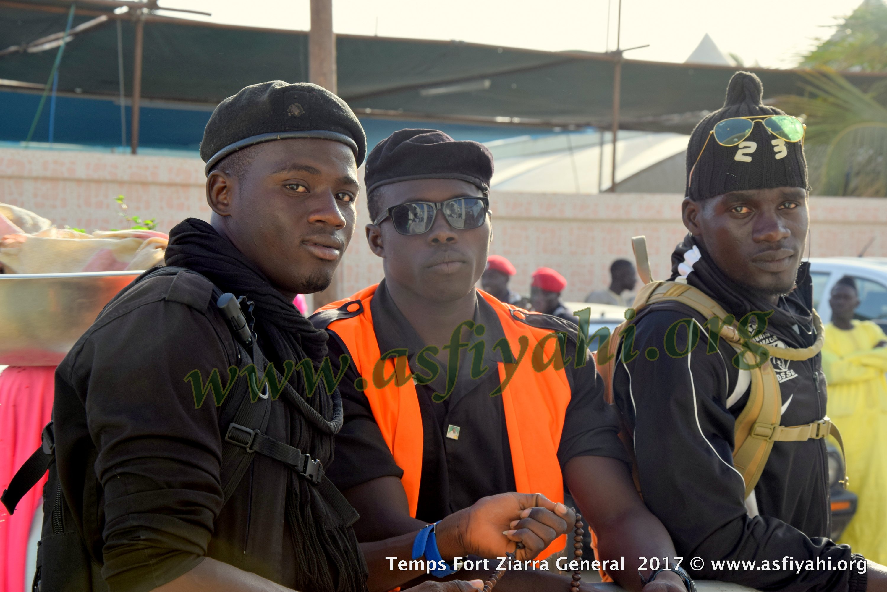 PHOTOS - ALBUM 3 - ZIARRE GENERALE 2017 - Les fidèles s’abreuvent aux sources d'El Hadji Malick Sy (rta)