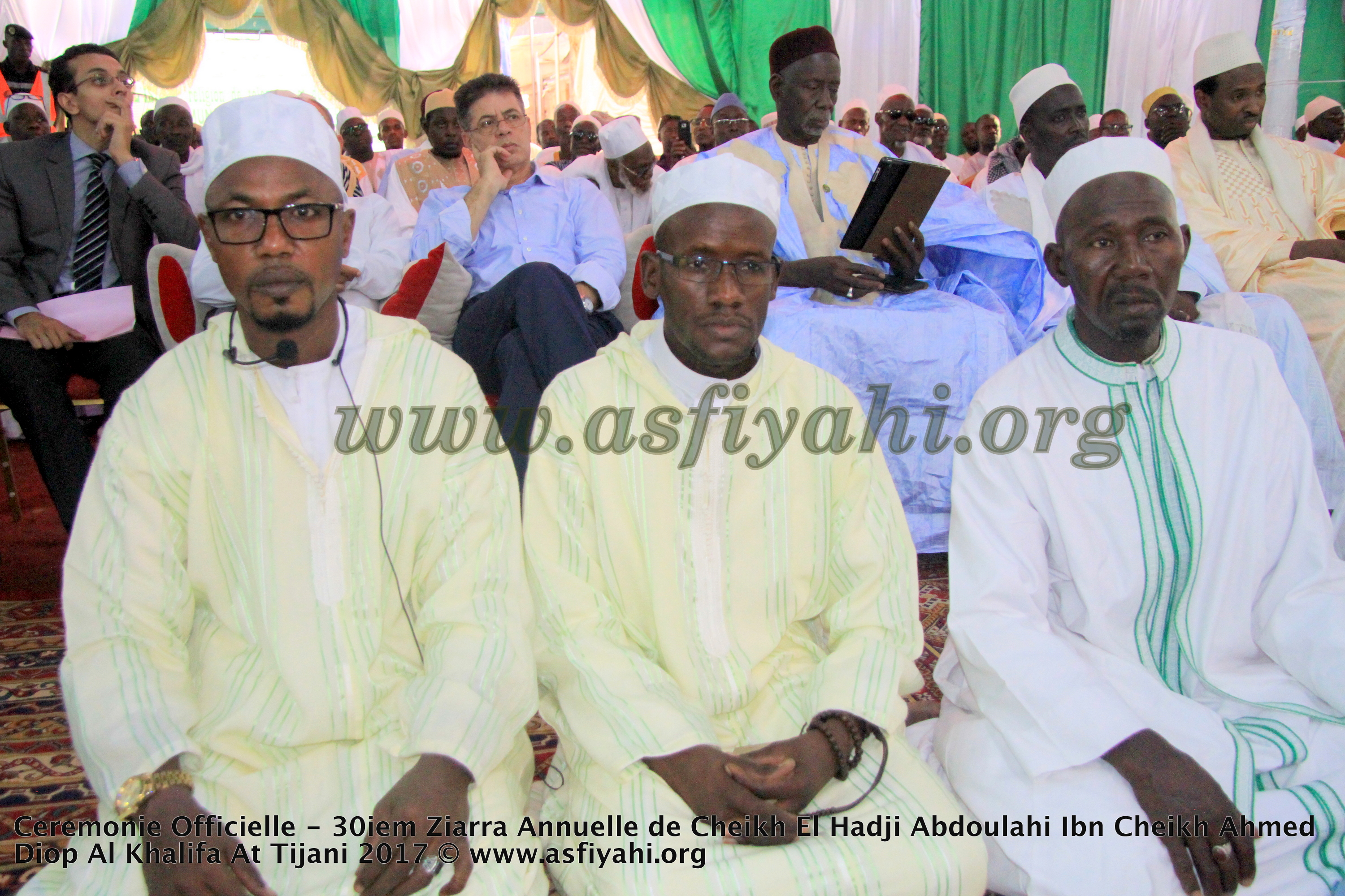 PHOTOS - RUFISQUE - Les Images de la Cérémonie Officielle de la 30éme Ziarra Ahmadiyya de Cheikh El Hadj Abdoulahi Ibn Cheikh Ahmed Diop, Vendredi 12 au Dimanche 13 Mai 2017