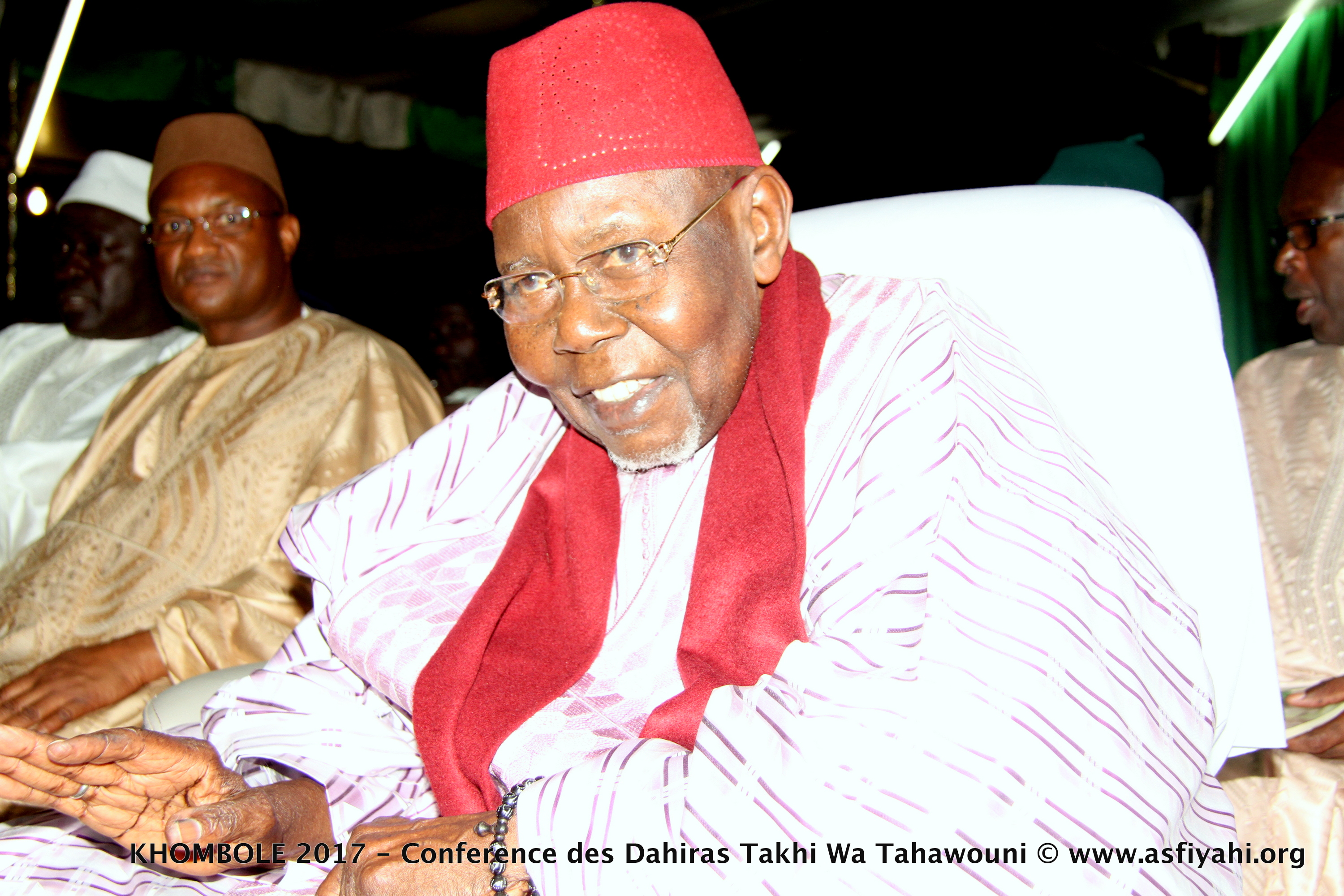 PHOTOS - KHOMBOLE 2017 - Les Images de la Conférence des Dahiras Takhi Wa Tahawouni présidée par le Khalif Général des Tidianes, Serigne Abdoul Aziz SY AL Amine 
