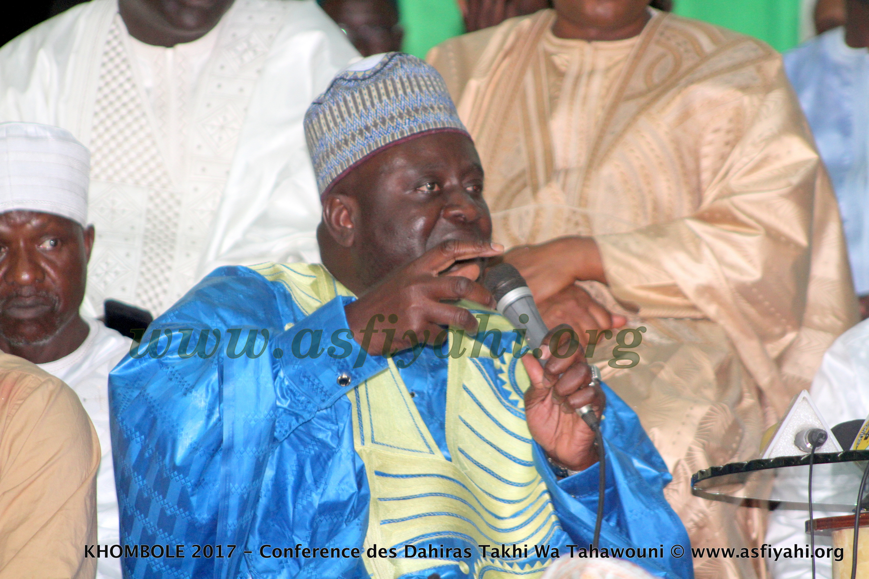 PHOTOS - KHOMBOLE 2017 - Les Images de la Conférence des Dahiras Takhi Wa Tahawouni présidée par le Khalif Général des Tidianes, Serigne Abdoul Aziz SY AL Amine 