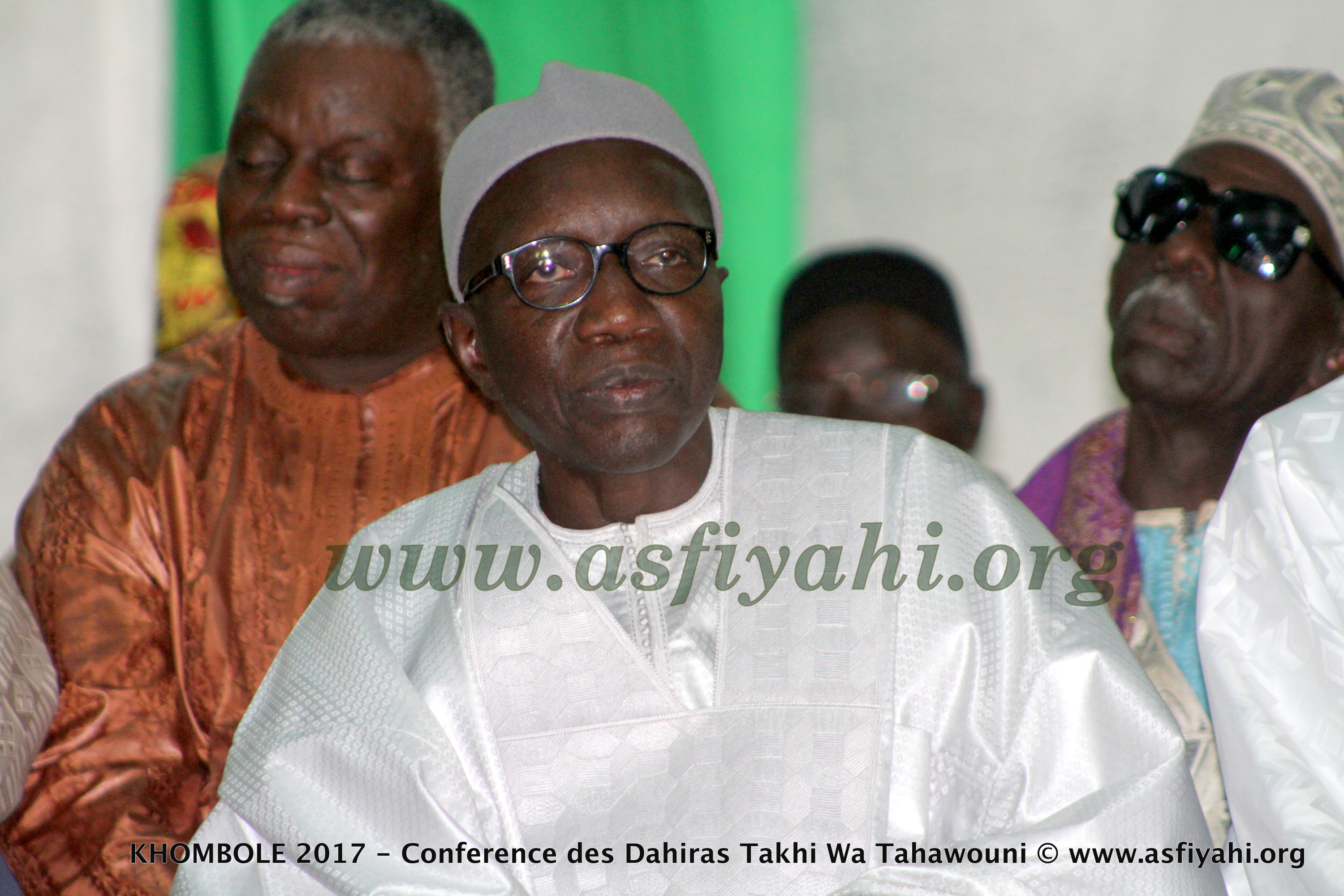 PHOTOS - KHOMBOLE 2017 - Les Images de la Conférence des Dahiras Takhi Wa Tahawouni présidée par le Khalif Général des Tidianes, Serigne Abdoul Aziz SY AL Amine 