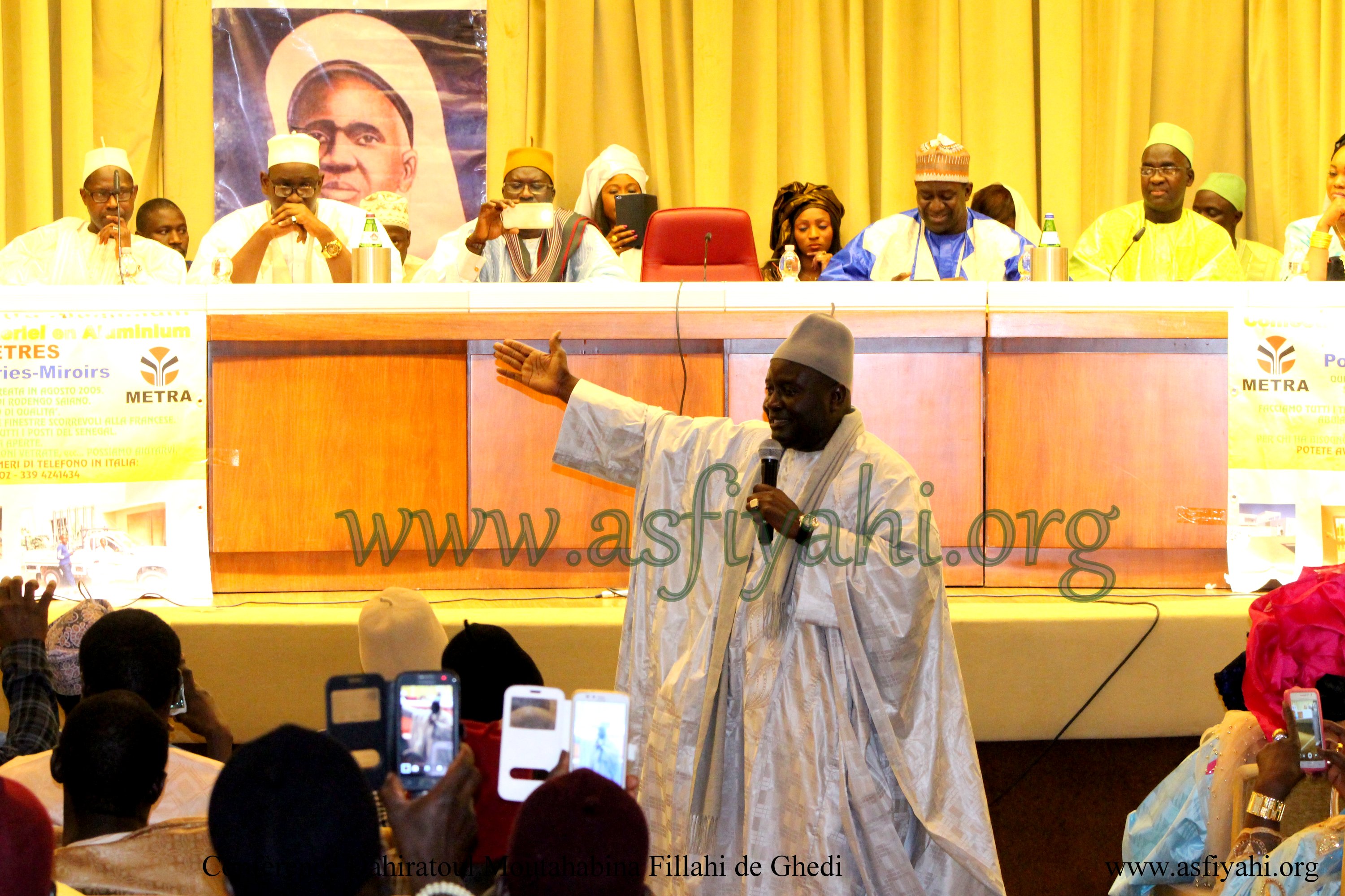 PHOTOS - ITALIE - BRESCIA : Les images de la Conférence du Dahiratoul Moutahabina Fillahi de Ghedi co-présidé par Serigne Habib SY Mansour et Serigne Cheikhou Oumar SY Djamil