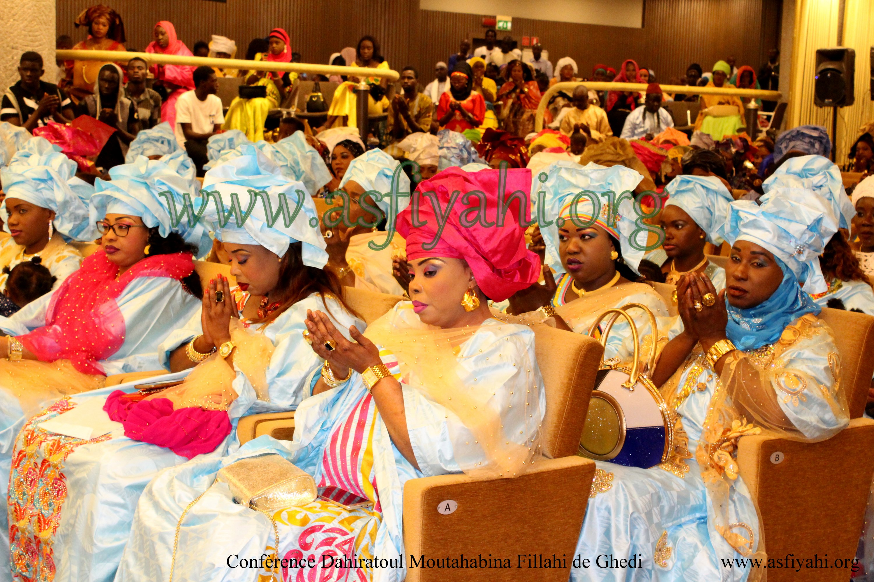 PHOTOS - ITALIE - BRESCIA : Les images de la Conférence du Dahiratoul Moutahabina Fillahi de Ghedi co-présidé par Serigne Habib SY Mansour et Serigne Cheikhou Oumar SY Djamil