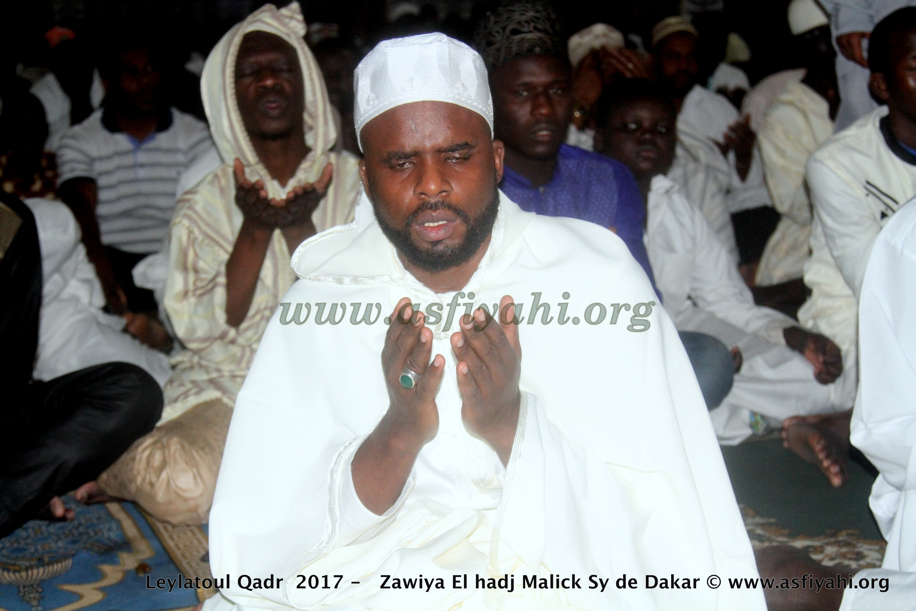 PHOTOS - Célébration de la nuit de la Leylatoul Qadr , édition 2017, à la Zawiya El Hadj Malick SY de Dakar 