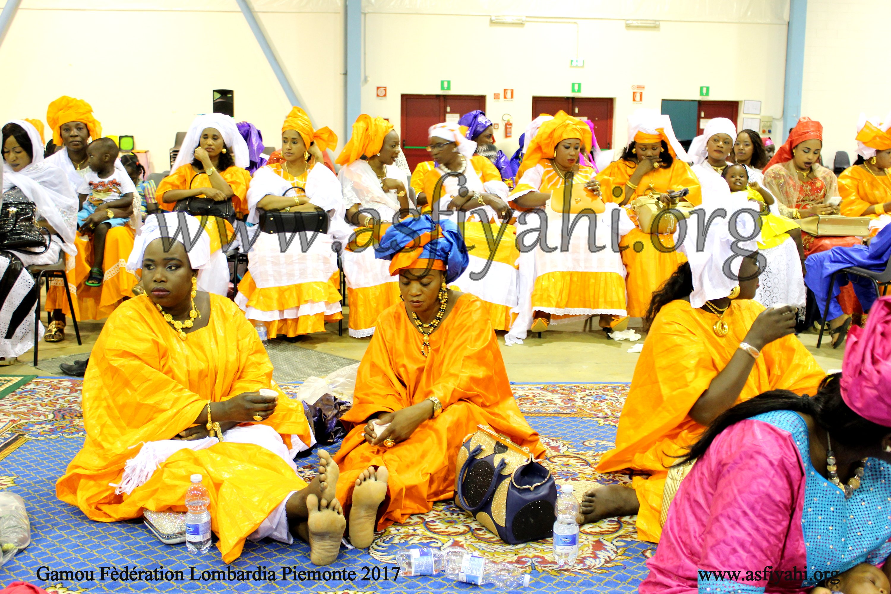 PHOTO - ITALIE - VARESE : Gamou Fédération des Dahiras Tidianes Lombardia Piemonte (Varese Sesto-Torino-Vercelli-Gozzano-Pavia Voghera)