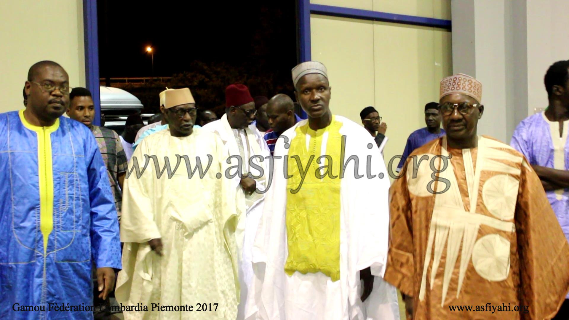 PHOTO - ITALIE - VARESE : Gamou Fédération des Dahiras Tidianes Lombardia Piemonte (Varese Sesto-Torino-Vercelli-Gozzano-Pavia Voghera)