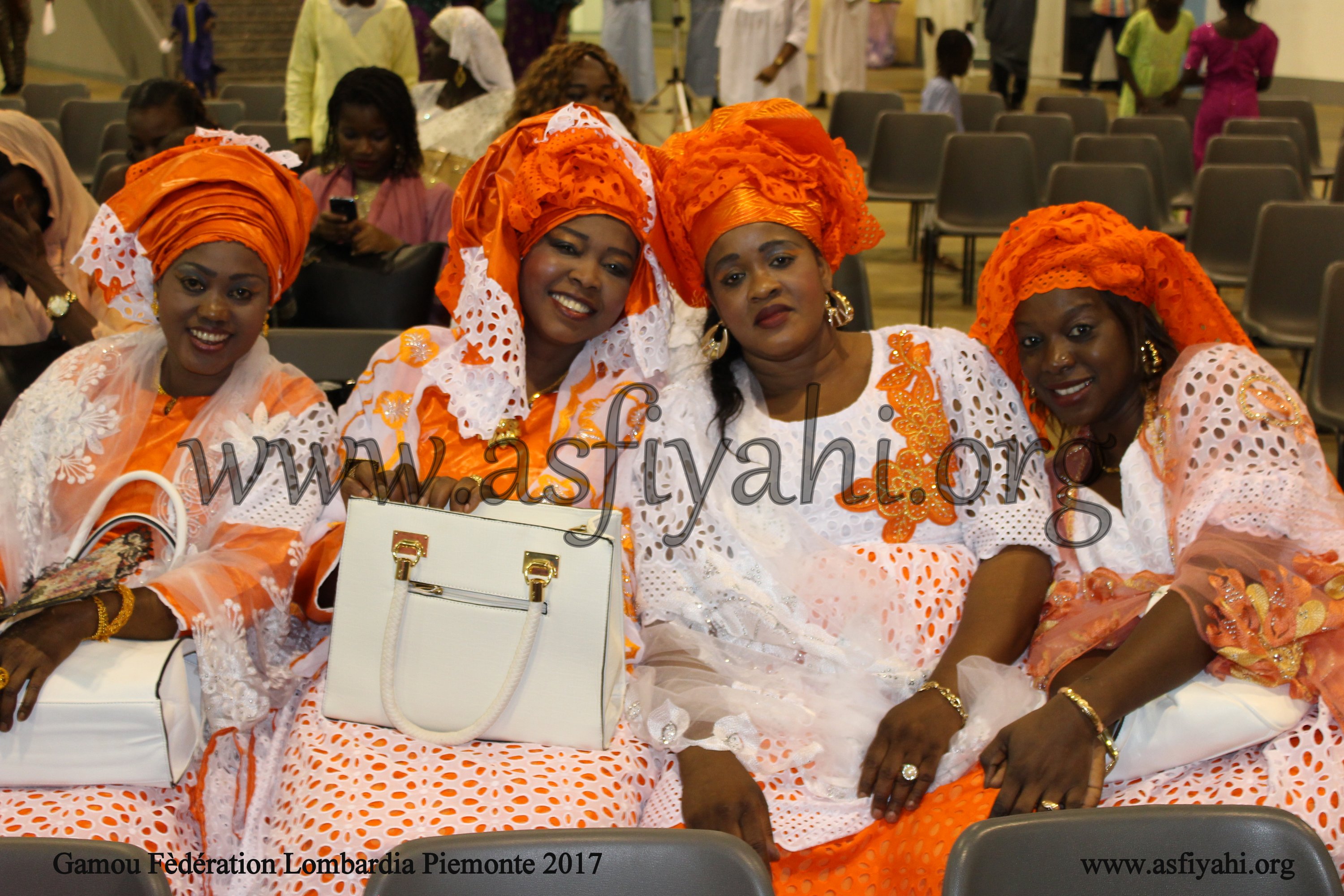 PHOTO - ITALIE - VARESE : Gamou Fédération des Dahiras Tidianes Lombardia Piemonte (Varese Sesto-Torino-Vercelli-Gozzano-Pavia Voghera)