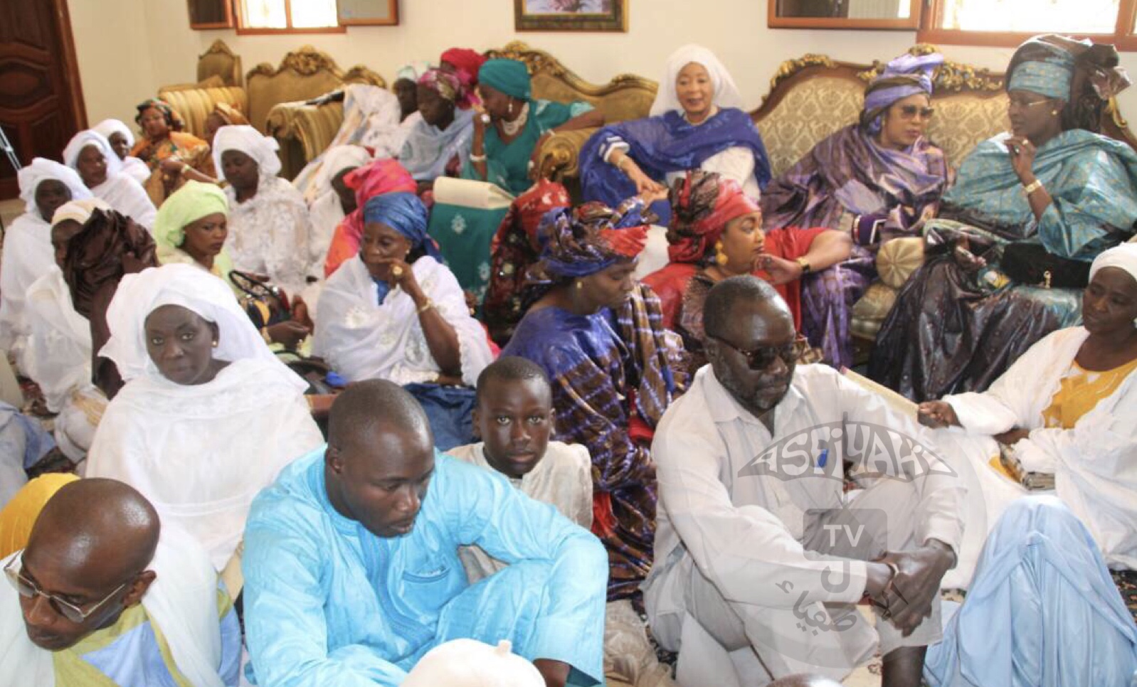 PHOTOS - Série de présentation de condoléances à la Résidence du Khalif General des Tidianes Serigne Mbaye Sy Mansour 