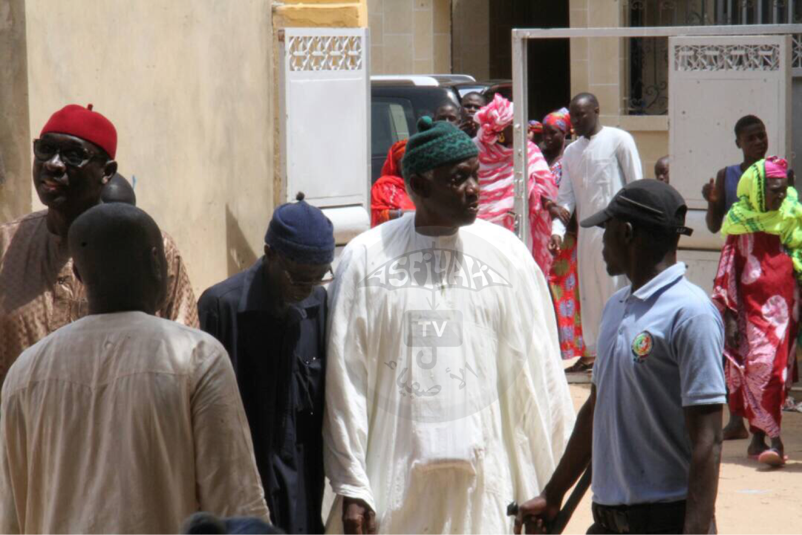 PHOTOS - Série de présentation de condoléances à la Résidence du Khalif General des Tidianes Serigne Mbaye Sy Mansour 