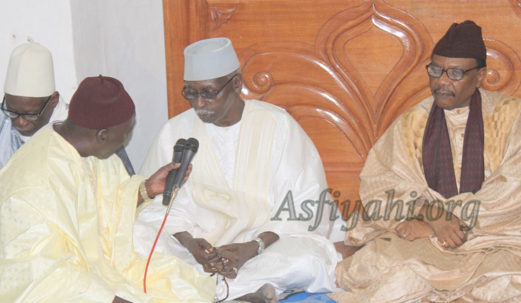 Nuit du Gamou à la grande mosquée El Hadj Malick Sy de Tivaouane